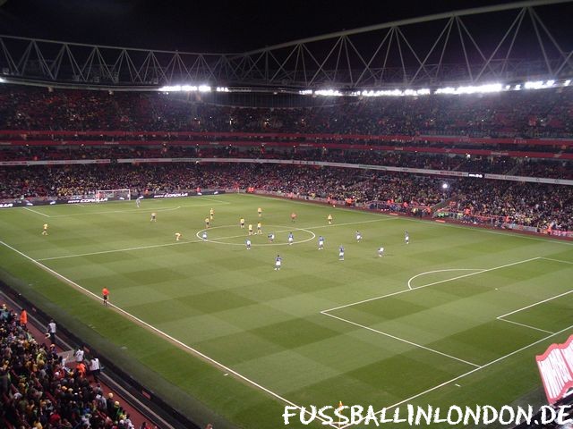 Emirates - Mit rollendem Ball... - Arsenal FC - fussballinlondon.de