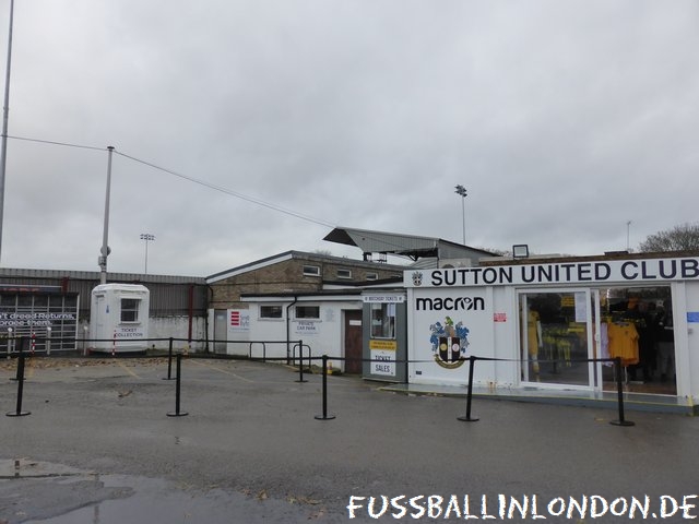 Gander Green Lane -  - Sutton United - fussballinlondon.de