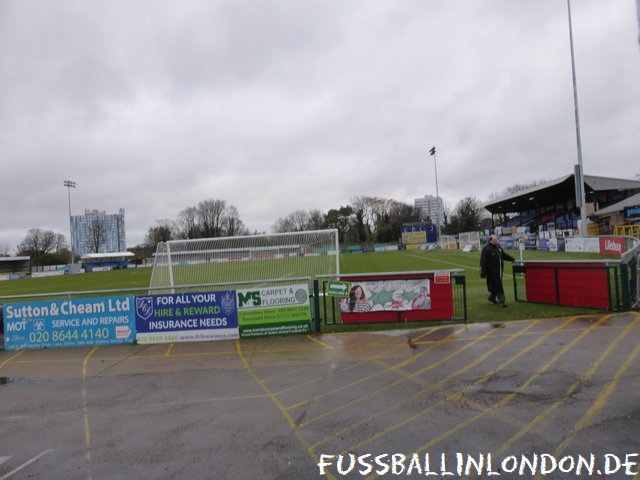 Gander Green Lane -  - Sutton United - fussballinlondon.de