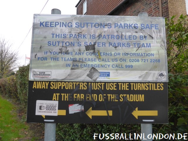 Gander Green Lane -  - Sutton United - fussballinlondon.de