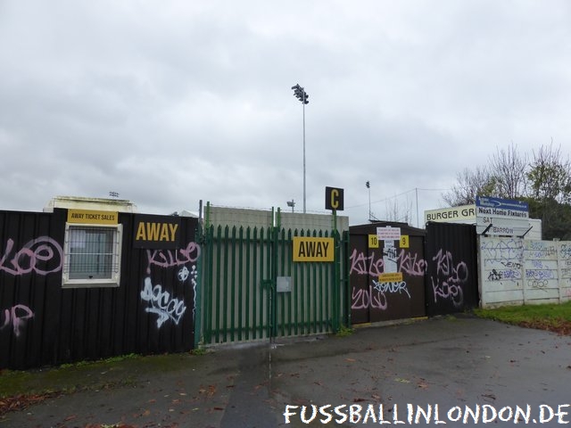 Gander Green Lane -  - Sutton United - fussballinlondon.de