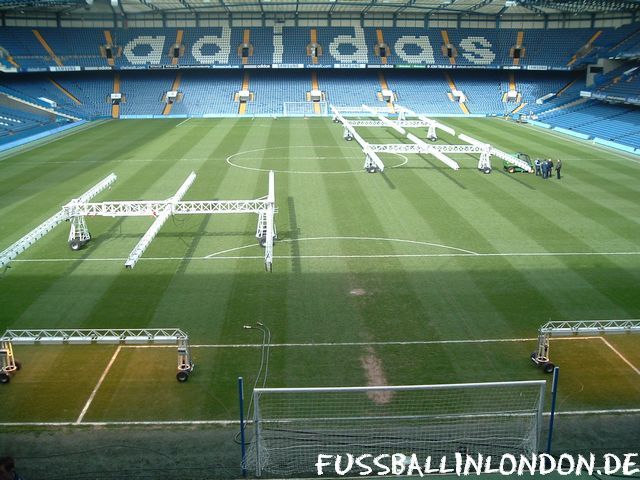 Stamford Bridge - Matthew Harding Stand vom Shed Upper - Chelsea FC - fussballinlondon.de