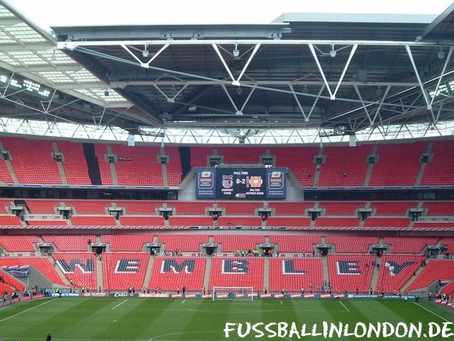 Wembley Stadium - East Stand - England - fussballinlondon.de