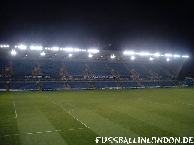 The Den - East Stand - Millwall FC - fussballinlondon.de