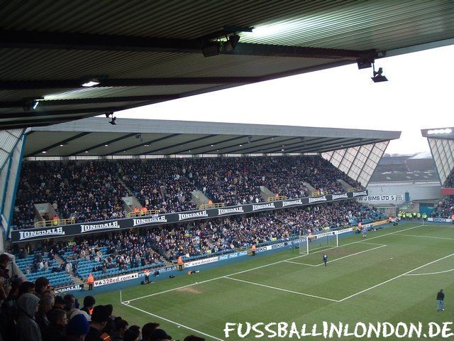 The Den - Cold Blow Lane End - Millwall FC - fussballinlondon.de