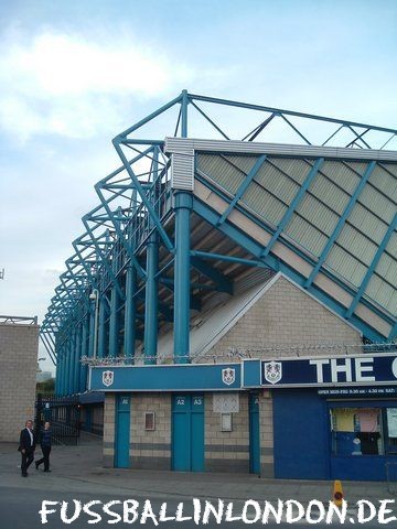 The Den - North Stand (Away Sector) - Millwall FC - fussballinlondon.de