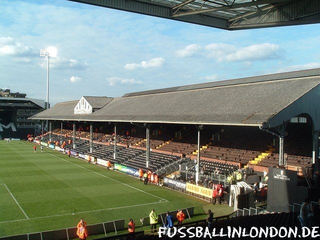 Craven Cottage - Main Stand - Fulham FC - fussballinlondon.de