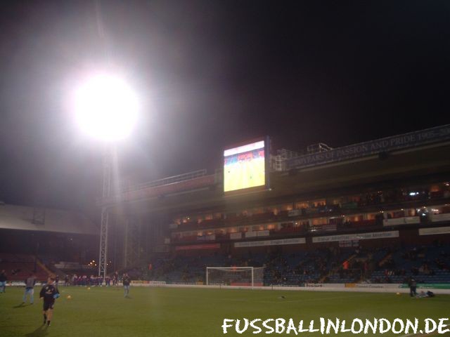 Selhurst Park - White Horse Lane Stand - Crystal Palace FC - fussballinlondon.de