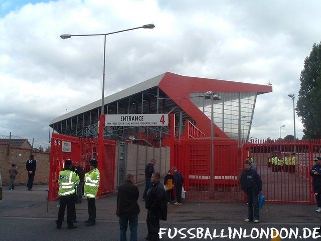 The Valley - West Stand - Charlton Athletic FC - fussballinlondon.de