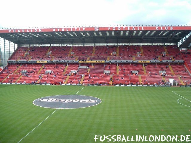 The Valley - West Stand - Charlton Athletic FC - fussballinlondon.de