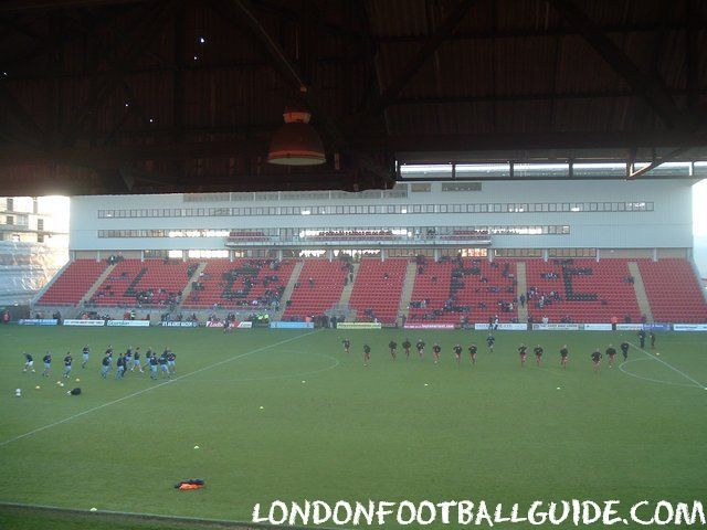 Brisbane Road -  - Leyton Orient - londonfootballguide.com