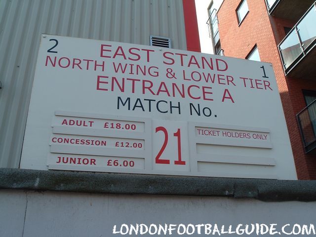 Brisbane Road -  - Leyton Orient - londonfootballguide.com