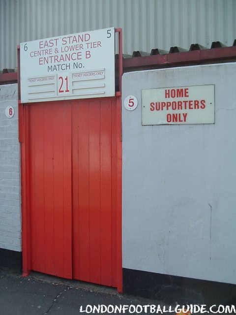 Brisbane Road -  - Leyton Orient - londonfootballguide.com