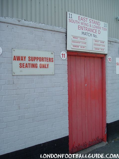 Brisbane Road -  - Leyton Orient - londonfootballguide.com