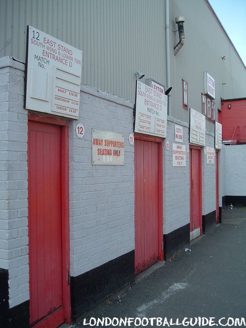 Brisbane Road -  - Leyton Orient - londonfootballguide.com